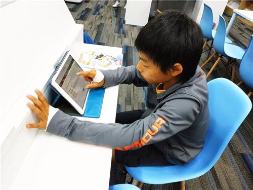 兩個(gè)月 讀完15本書 英語等級(jí)從2.1升至4.0 —學(xué)員Daniel學(xué)習(xí)歷程回顧